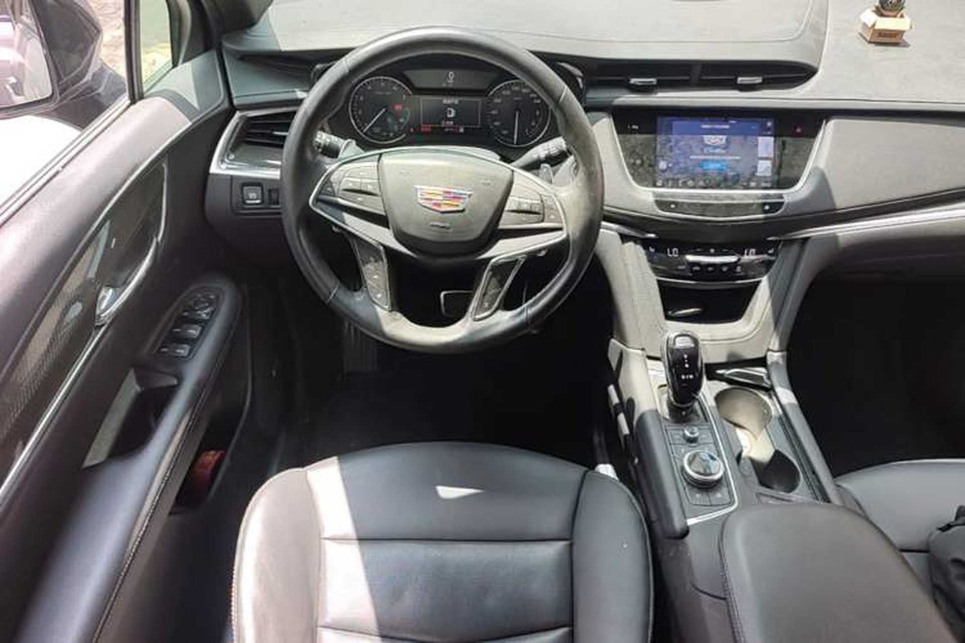 Used Cadillac XT5 2022 2.0T Four-Wheel Drive Premium Edition Steering Wheel