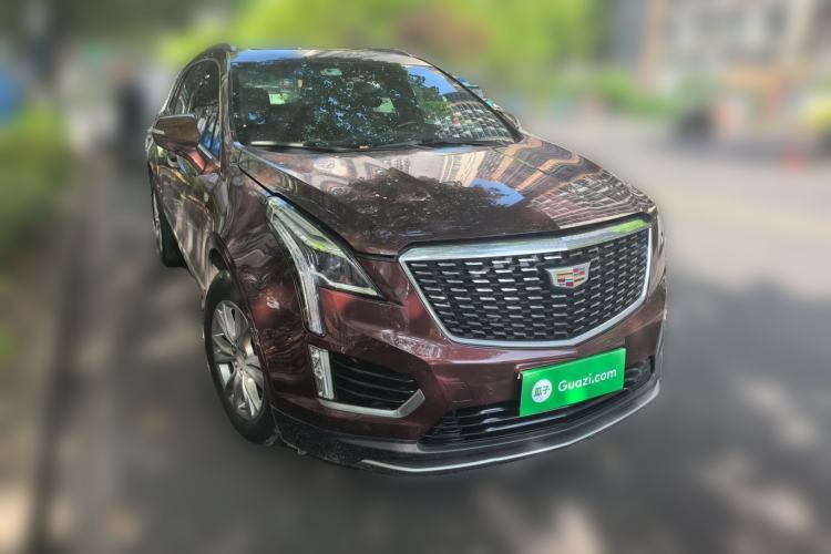 Used Cadillac XT5 2022 2.0T Two-Wheel Drive Luxury Version Front Right 45 Deg