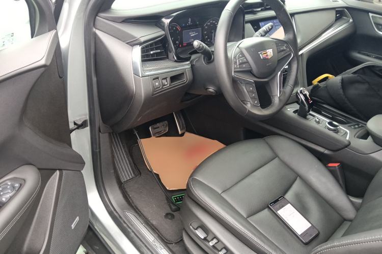 Used Cadillac XT5 2022 2.0T Four-Wheel Drive Luxury Version (Hummingbird Edition) Driver Seat