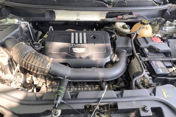 Used Cadillac XT5 2022 2.0T Four-Wheel Drive Luxury Version (Hummingbird Edition) Engine Bay