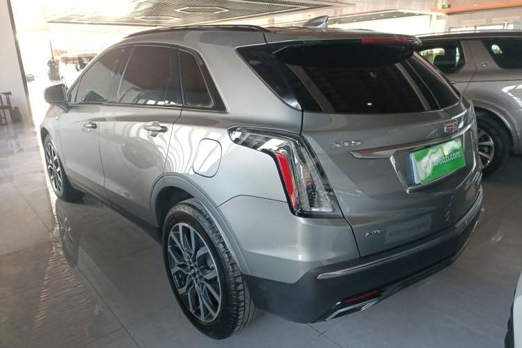 Used Cadillac XT5 2022 2.0T Four-Wheel Drive Luxury Version (Hummingbird Edition) Exterior 3