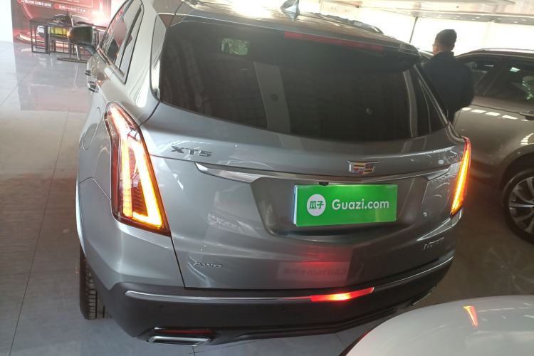 Used Cadillac XT5 2022 2.0T Four-Wheel Drive Luxury Version (Hummingbird Edition) Exterior 4