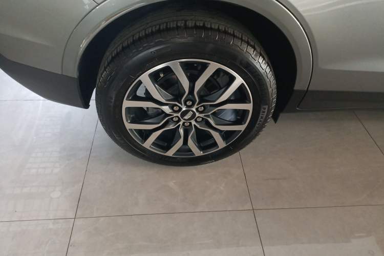 Used Cadillac XT5 2022 2.0T Four-Wheel Drive Luxury Version (Hummingbird Edition) Exterior 8