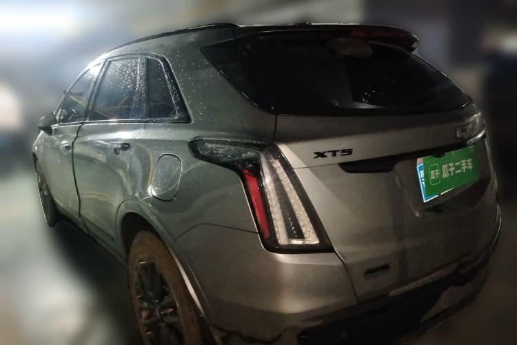 Used Cadillac XT5 2022 2.0T Four-Wheel Drive Luxury Version (Hummingbird Edition) Rear Left 45 Deg