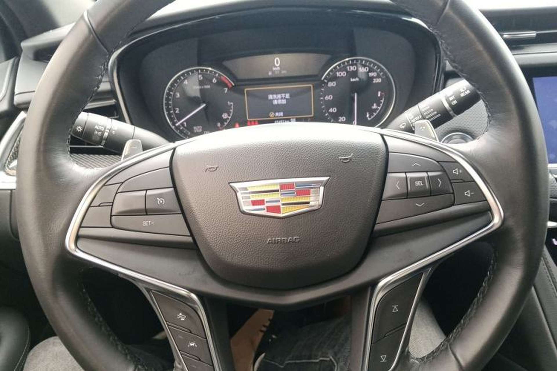Used Cadillac XT5 2022 2.0T Four-Wheel Drive Luxury Version (Hummingbird Edition) Steering Wheel