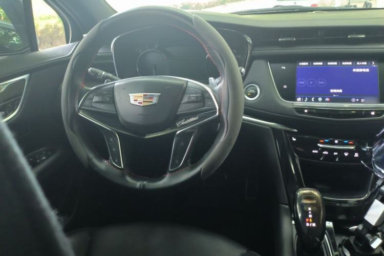Used Cadillac XT5 2022 2.0T Four-Wheel Drive Luxury Version (Hummingbird Edition) Steering Wheel