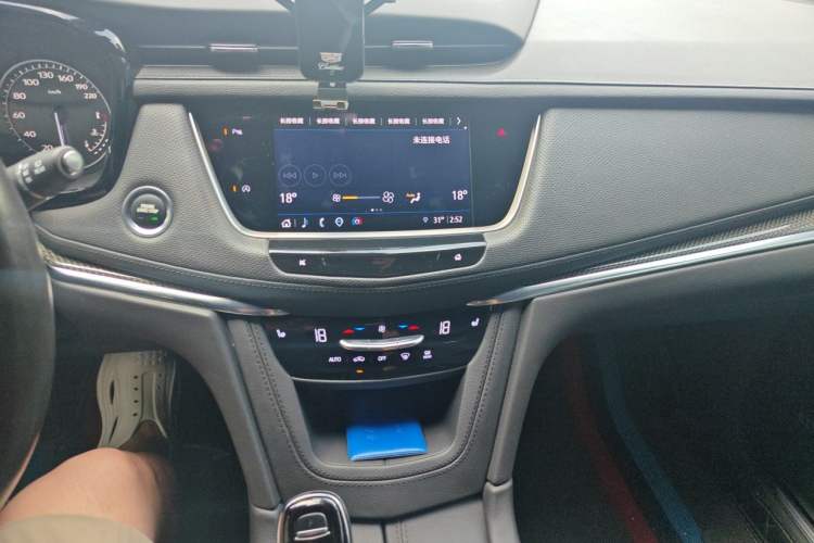 Used Cadillac XT5 2022 2.0T Four-Wheel Drive Luxury Version (Hummingbird Edition) Audio And AC Panel
