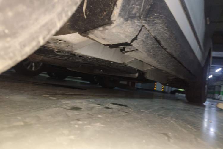 Used Cadillac XT5 2022 2.0T Two-Wheel Drive Luxury Version Chassis Front Left