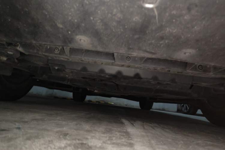 Used Cadillac XT5 2022 2.0T Two-Wheel Drive Luxury Version Chassis Front