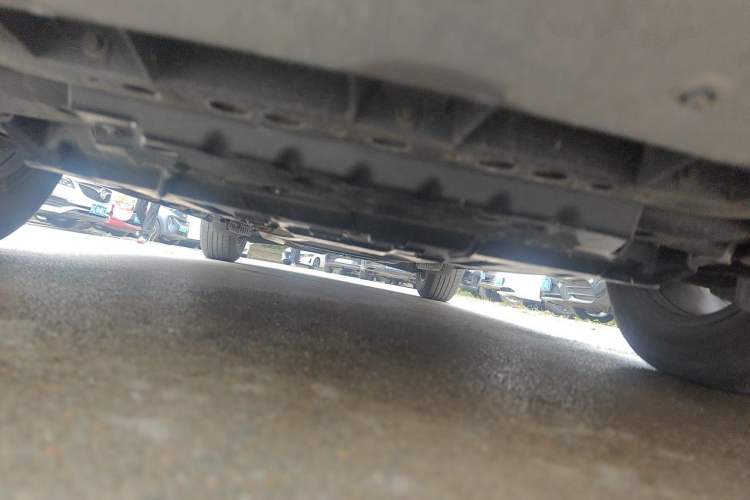 Used Cadillac XT5 2022 2.0T Two-Wheel Drive Luxury Version Chassis Front