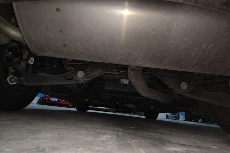 Used Cadillac XT5 2022 2.0T Two-Wheel Drive Luxury Version Chassis Rear