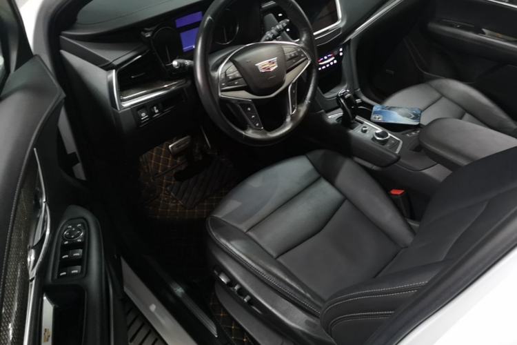 Used Cadillac XT5 2022 2.0T Four-Wheel Drive Premium Edition Driver Seat