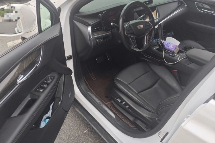 Used Cadillac XT5 2022 2.0T Four-Wheel Drive Premium Edition Driver Seat