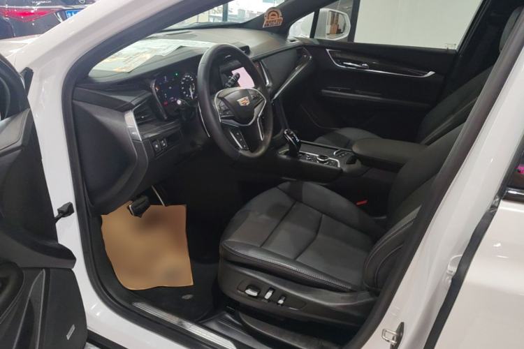 Used Cadillac XT5 2022 2.0T Four-Wheel Drive Luxury Version (Hummingbird Edition) Driver Seat