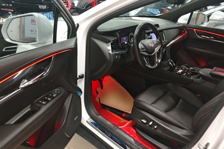 Used Cadillac XT5 2022 2.0T Two-Wheel Drive Luxury Version Driver Seat