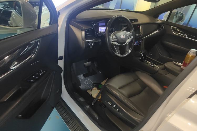 Used Cadillac XT5 2022 2.0T Two-Wheel Drive Luxury Version Driver Seat