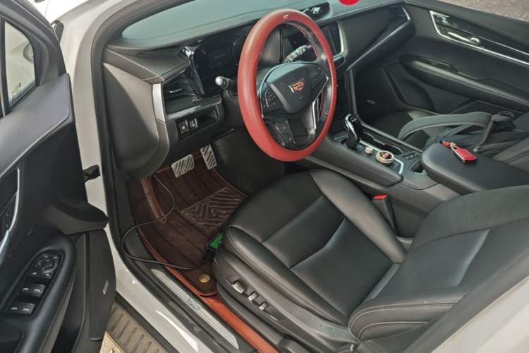 Used Cadillac XT5 2022 2.0T Two-Wheel Drive Luxury Version Driver Seat