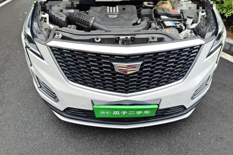 Used Cadillac XT5 2022 2.0T Two-Wheel Drive Luxury Version Engine Bay