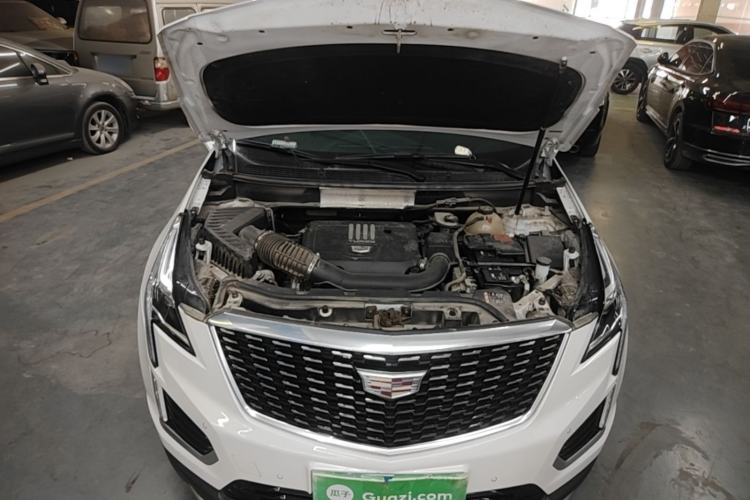 Used Cadillac XT5 2022 2.0T Two-Wheel Drive Luxury Version Engine Bay