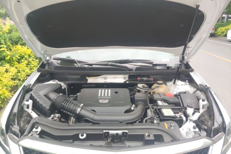 Used Cadillac XT5 2022 2.0T Four-Wheel Drive Premium Edition Engine Bay