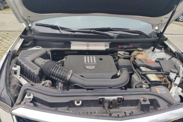 Used Cadillac XT5 2022 2.0T Four-Wheel Drive Premium Edition Engine Bay
