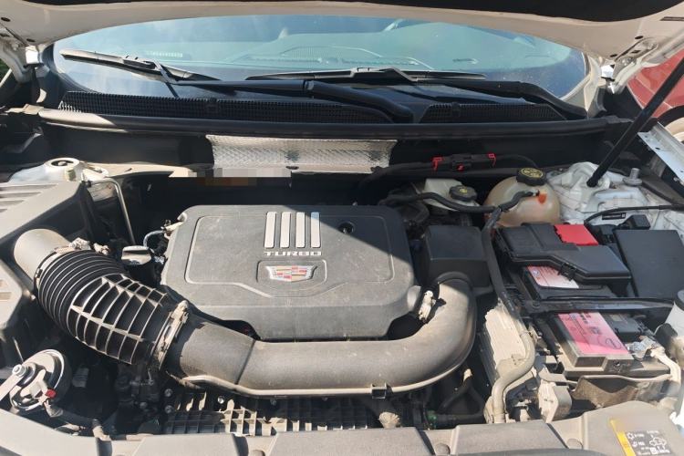 Used Cadillac XT5 2022 2.0T Four-Wheel Drive Luxury Version (Hummingbird Edition) Engine Bay
