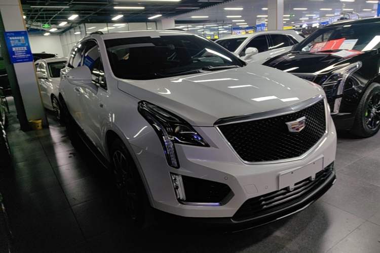Used Cadillac XT5 2022 2.0T Four-Wheel Drive Luxury Version (Hummingbird Edition) Exterior 1
