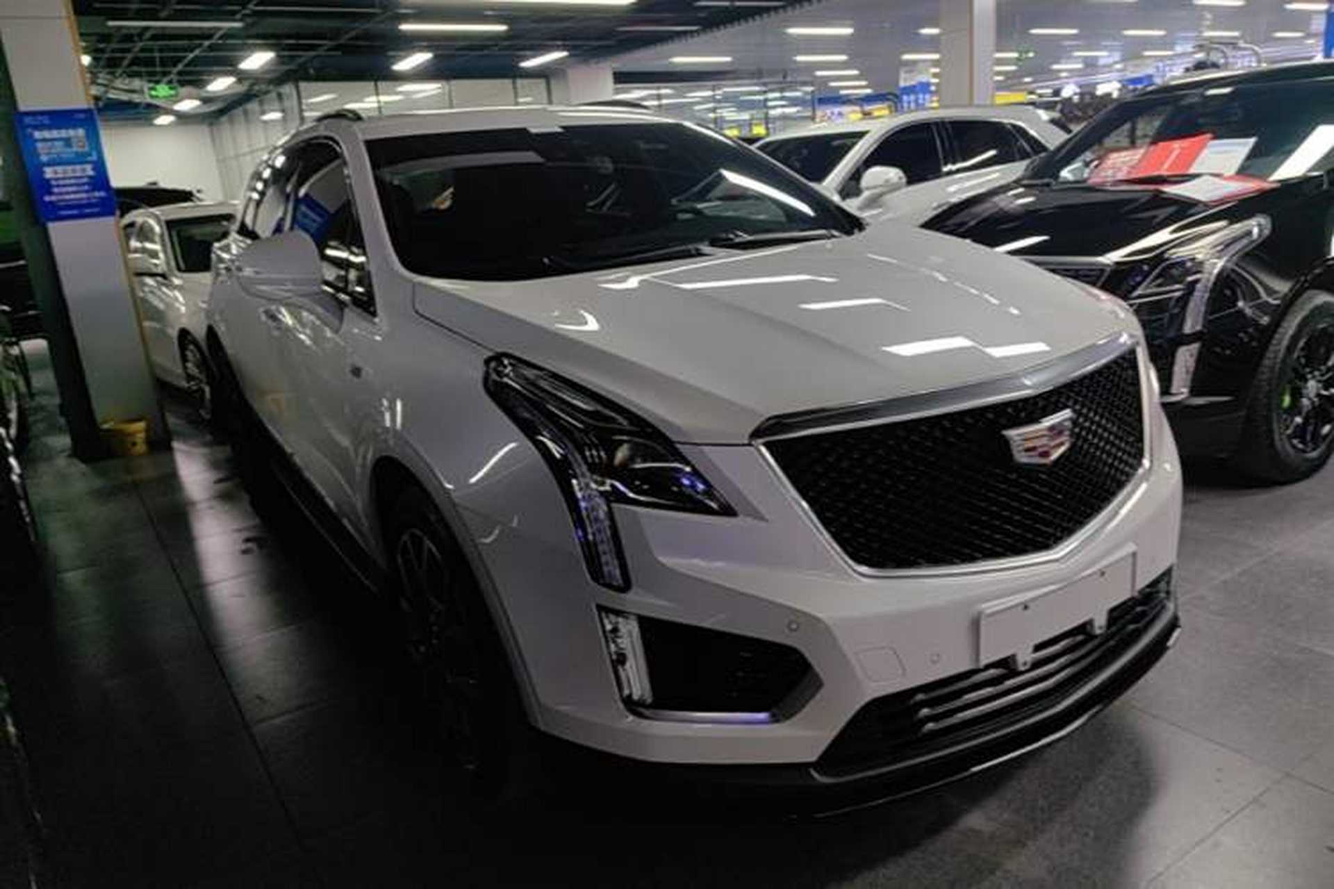 Used Cadillac XT5 2022 2.0T Four-Wheel Drive Luxury Version (Hummingbird Edition) Exterior 1