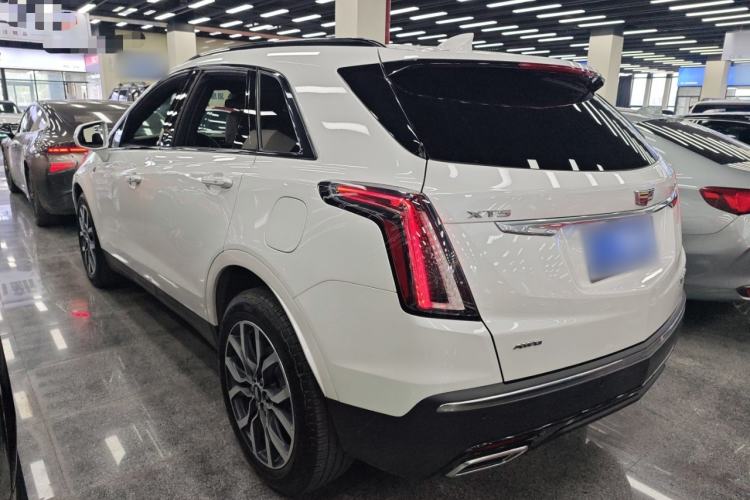 Used Cadillac XT5 2022 2.0T Four-Wheel Drive Luxury Version (Hummingbird Edition) Exterior 2