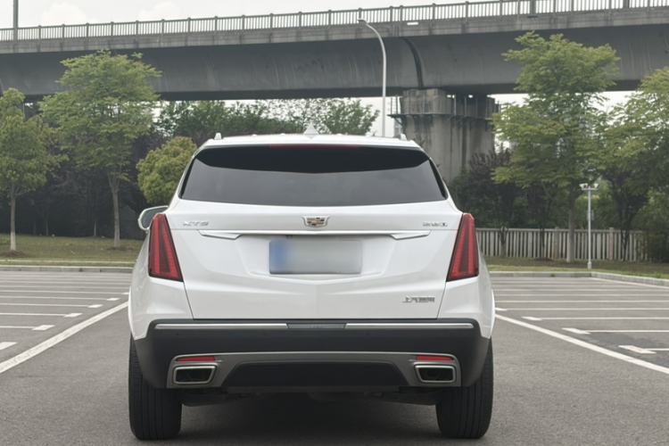 Used Cadillac XT5 2022 2.0T Two-Wheel Drive Luxury Version Exterior 3