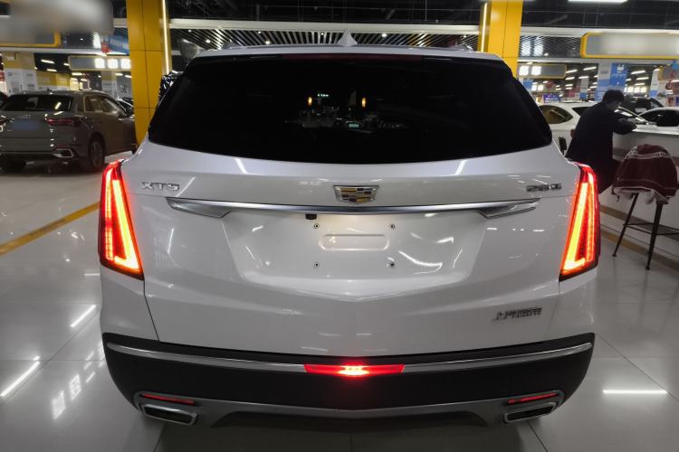Used Cadillac XT5 2022 2.0T Two-Wheel Drive Luxury Version Exterior 4
