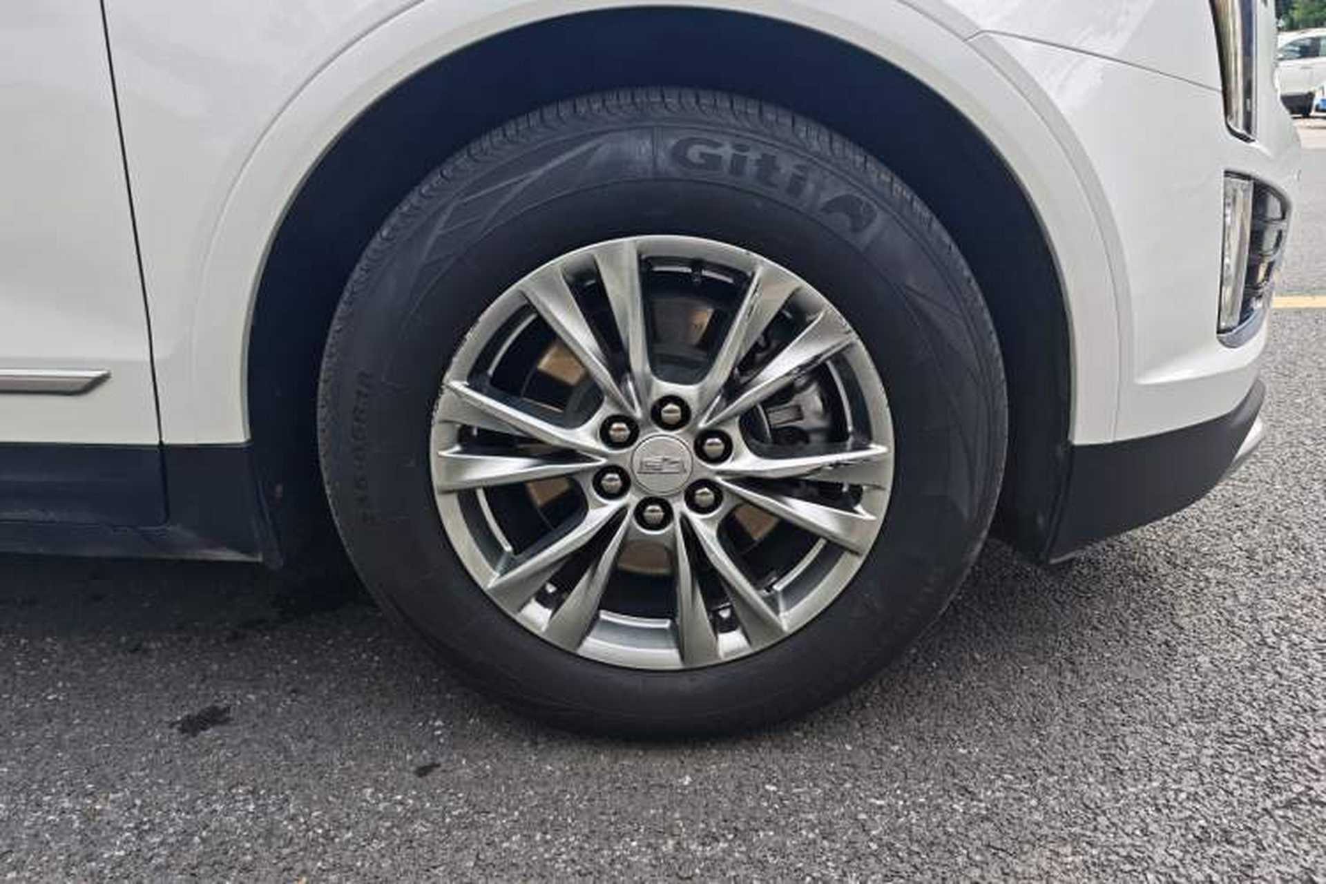 Used Cadillac XT5 2022 2.0T Two-Wheel Drive Luxury Version Exterior 5