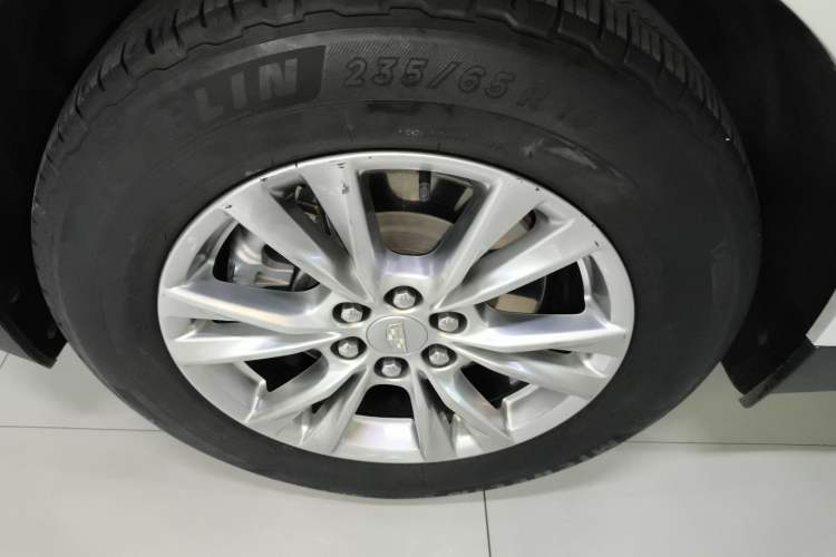 Used Cadillac XT5 2022 2.0T Two-Wheel Drive Luxury Version Exterior 7
