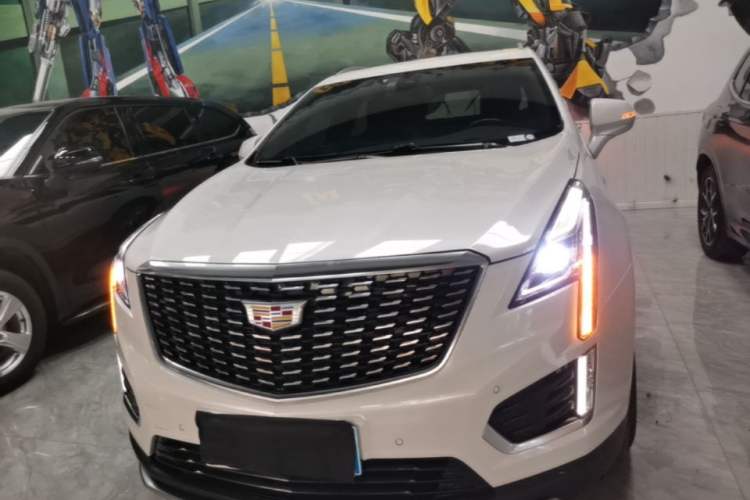 Used Cadillac XT5 2022 2.0T Two-Wheel Drive Luxury Version Front