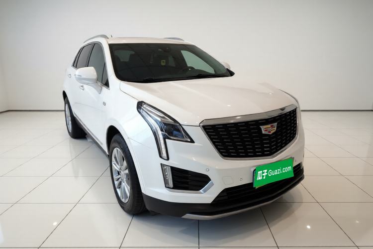 Used Cadillac XT5 2022 2.0T Two-Wheel Drive Luxury Version Front Right 45 Deg