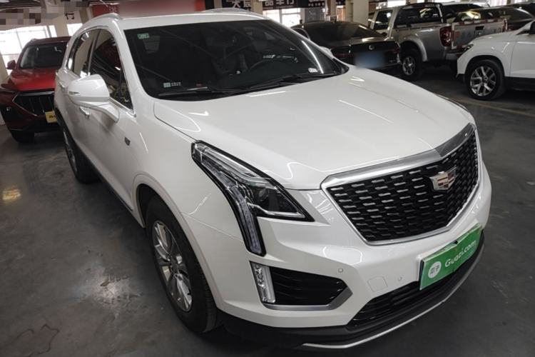 Used Cadillac XT5 2022 2.0T Two-Wheel Drive Luxury Version Front Right 45 Deg