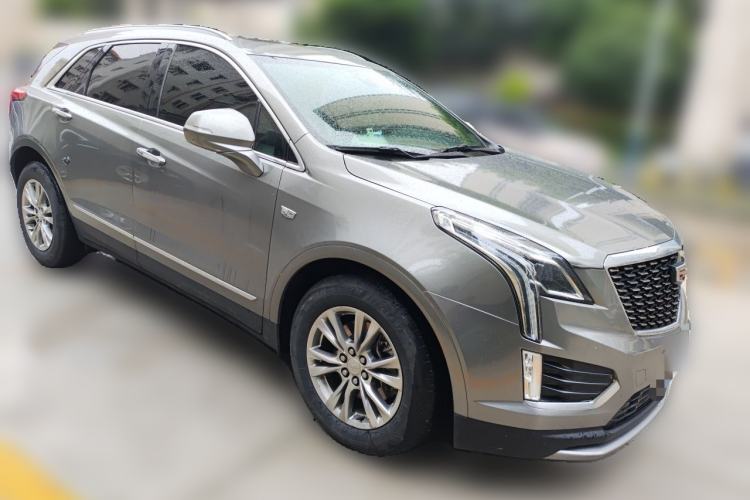 Used Cadillac XT5 2022 2.0T Two-Wheel Drive Luxury Version Front Right 45 Deg