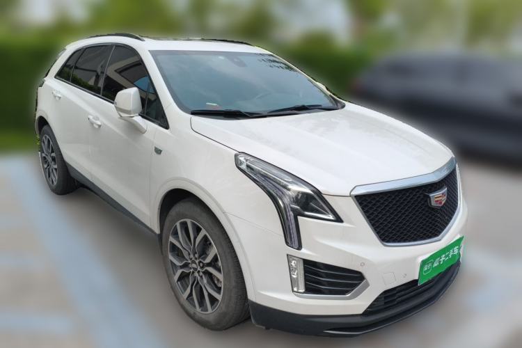 Used Cadillac XT5 2022 2.0T Four-Wheel Drive Luxury Version (Hummingbird Edition) Front Right 45 Deg
