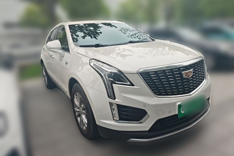 Used Cadillac XT5 2022 2.0T Two-Wheel Drive Luxury Version Front Right 45 Deg