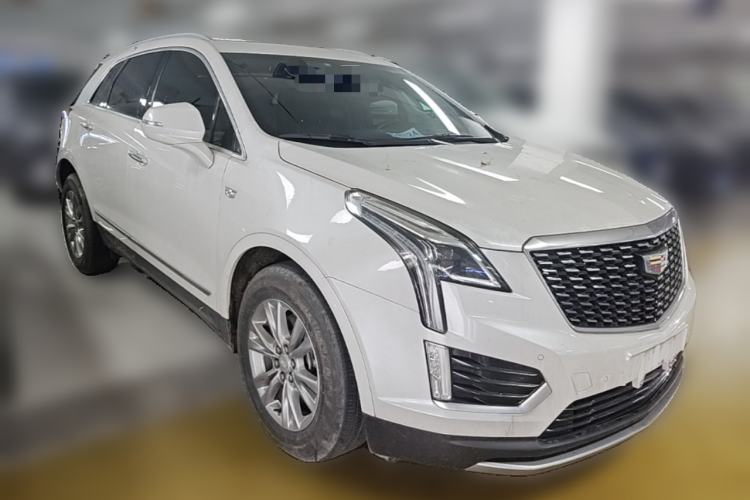 Used Cadillac XT5 2022 2.0T Two-Wheel Drive Luxury Version Front Right 45 Deg