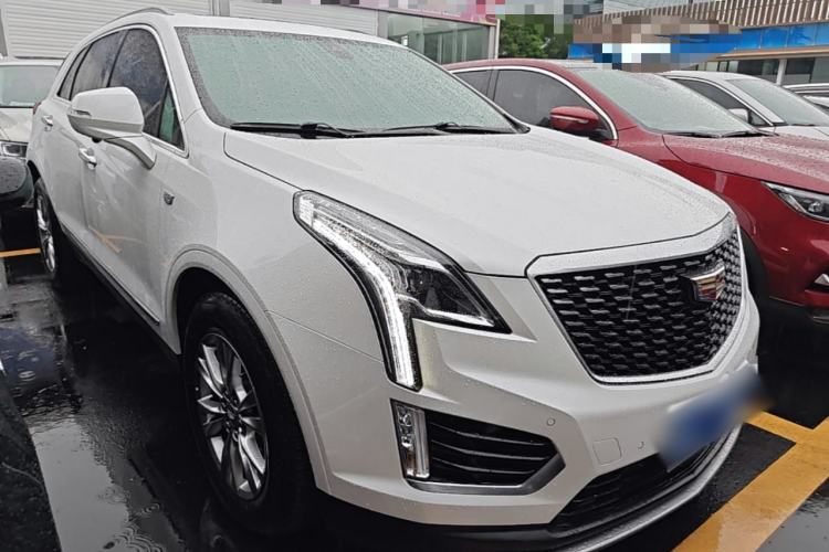 Used Cadillac XT5 2022 2.0T Two-Wheel Drive Luxury Version Front Right 45 Deg