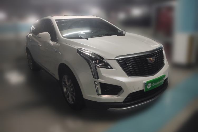 Used Cadillac XT5 2022 2.0T Two-Wheel Drive Luxury Version Front Right 45 Deg