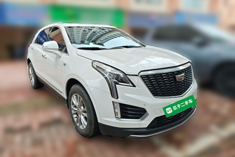 Used Cadillac XT5 2022 2.0T Two-Wheel Drive Luxury Version Front Right 45 Deg