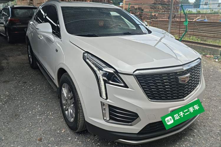 Used Cadillac XT5 2022 2.0T Two-Wheel Drive Luxury Version Front Right 45 Deg