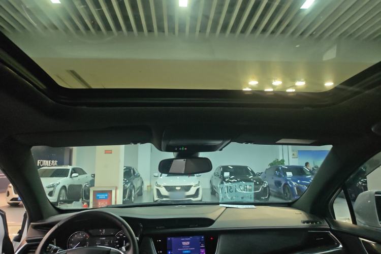 Used Cadillac XT5 2022 2.0T Four-Wheel Drive Luxury Version (Hummingbird Edition) Headliner