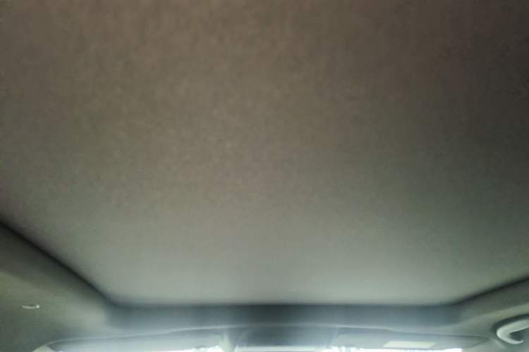 Used Cadillac XT5 2022 2.0T Two-Wheel Drive Luxury Version Headliner