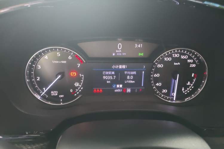 Used Cadillac XT5 2022 2.0T Four-Wheel Drive Luxury Version (Hummingbird Edition) Instrument Cluster