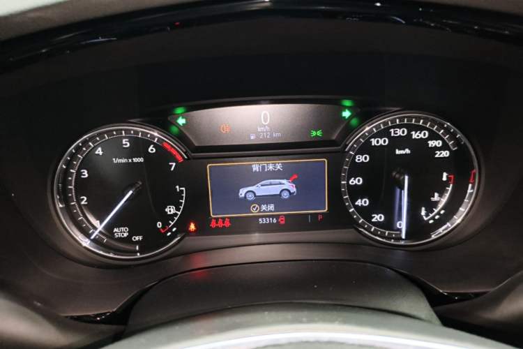 Used Cadillac XT5 2022 2.0T Two-Wheel Drive Luxury Version Instrument Cluster