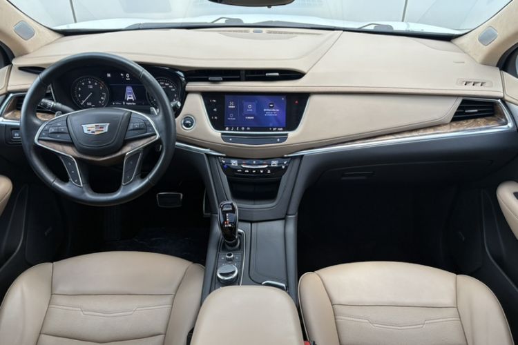 Used Cadillac XT5 2022 2.0T Four-Wheel Drive Platinum Edition Interior 1
