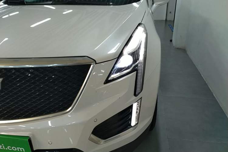 Used Cadillac XT5 2022 2.0T Four-Wheel Drive Luxury Version (Hummingbird Edition) Left Front Headlight